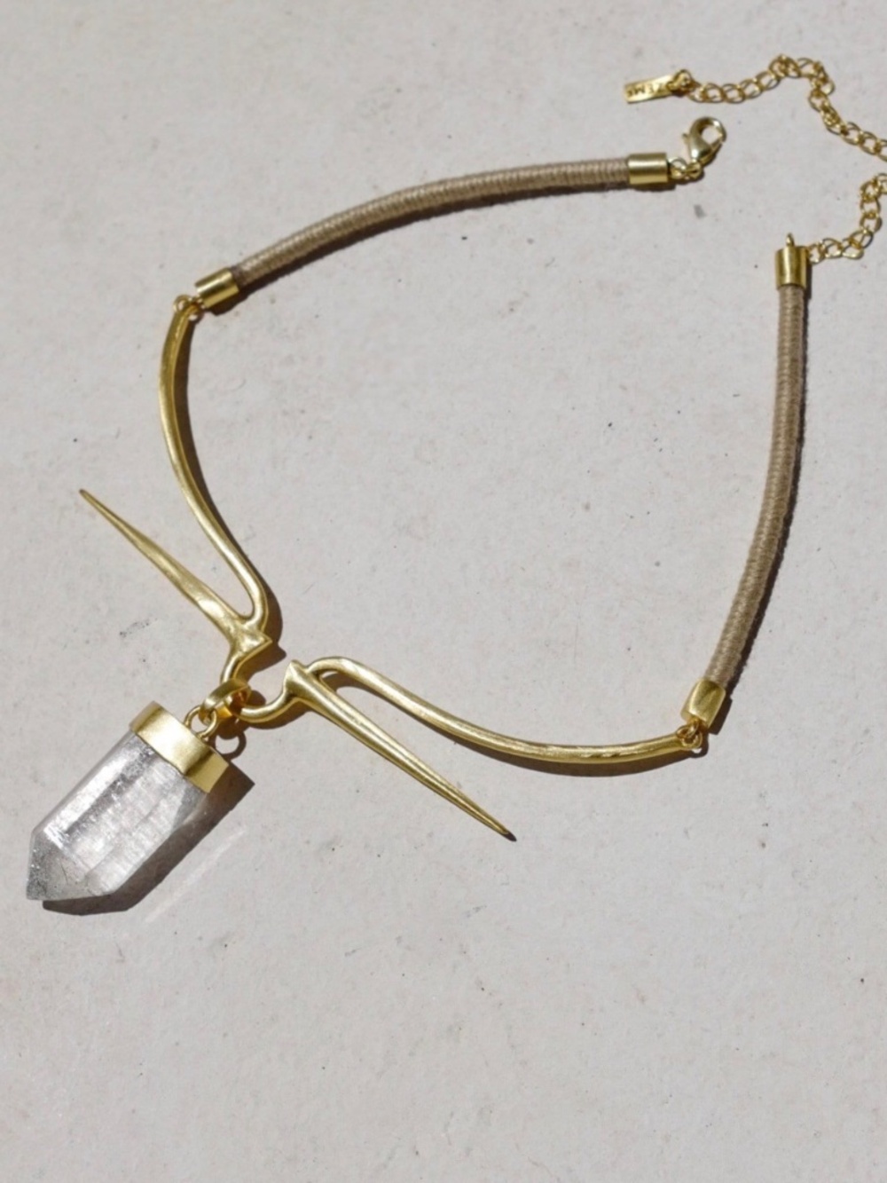 18kt Gold Clear Quartz Crystal Necklace. Handmade in Los Angeles. Crown chakra.